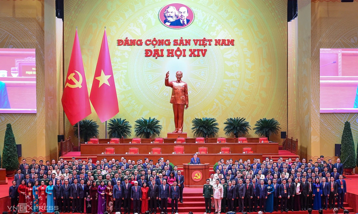 Vietnam to Significantly Increase 'Service Support' for High-Ranking Officials