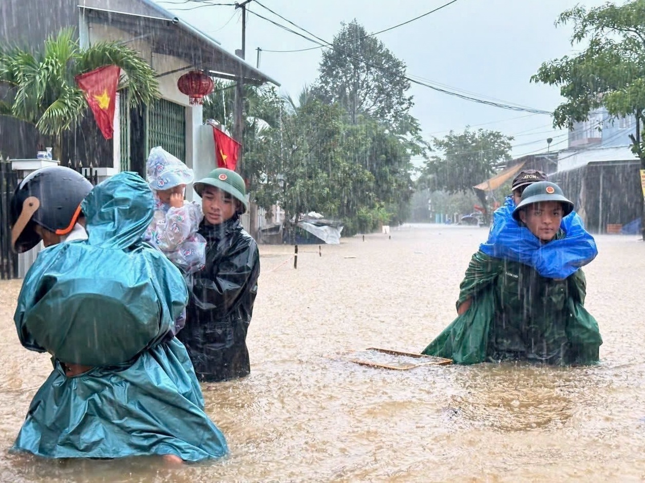 Vietnam mobilizes troops after heavy rains trigger flash floods and raise risks of landslides