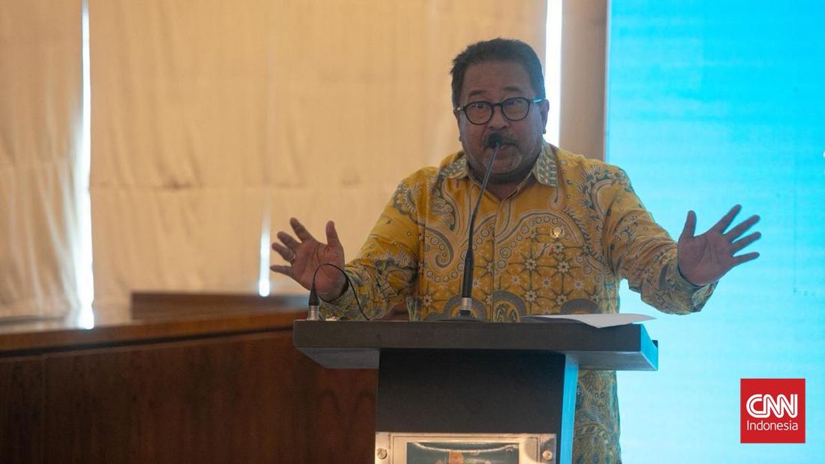 Jakarta Deputy Governor Weeps Discussing Hopes for City Ahead of 500th Anniversary