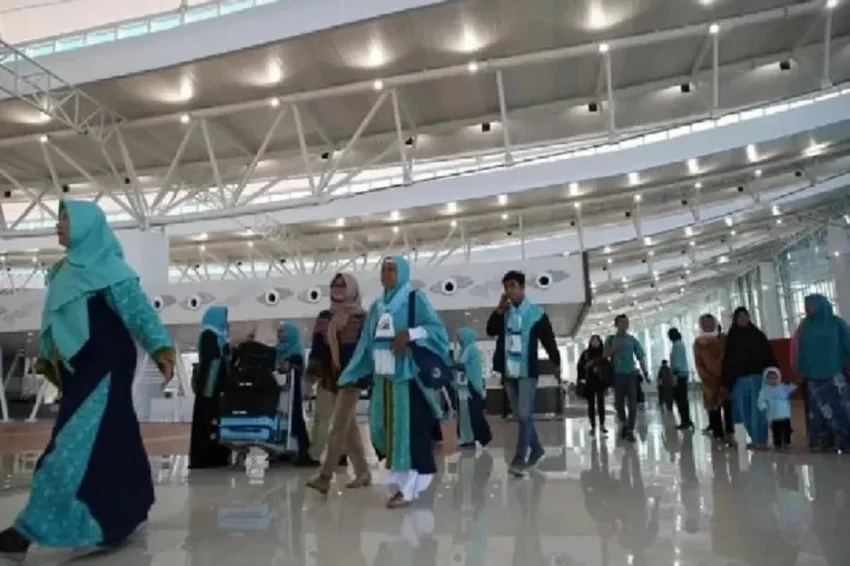 38 Umrah Pilgrims Stranded in Jeddah, Indonesian Ministry Investigates Travel Agency