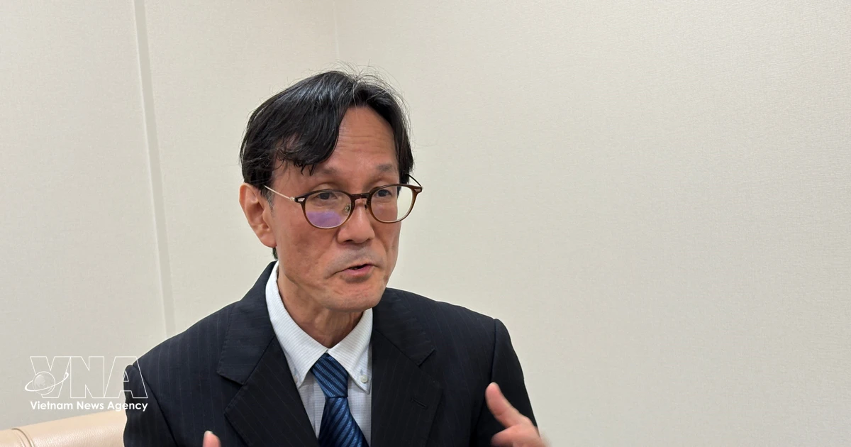 ホー・チ・ミンの海外渡航、国際的意義を学者が強調