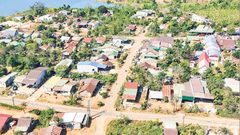ラムドン省少数民族地区、国家目標プログラムで変貌遂げる