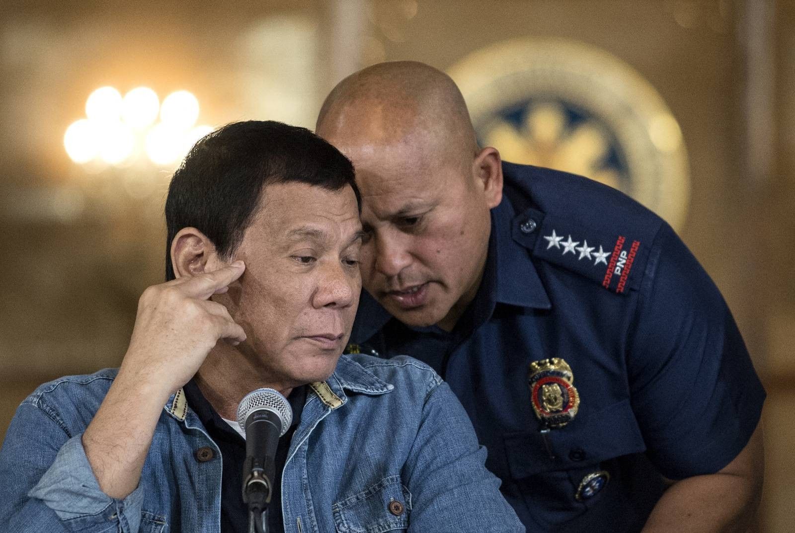 PNP's 'dating tatay': Police urge Bato dela Rosa to surrender as deadline lapses