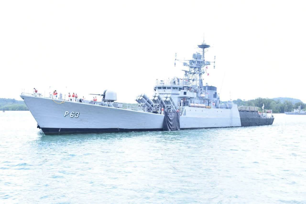 インド海軍艦艇、リアム海軍基地に寄港 友好・協力強化へ
