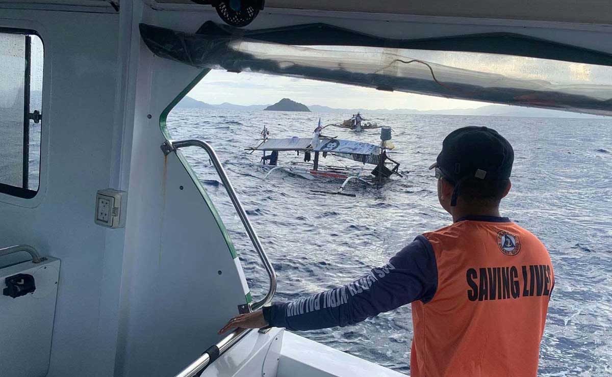 パラワン沖で漁船沈没、漁師3人救助