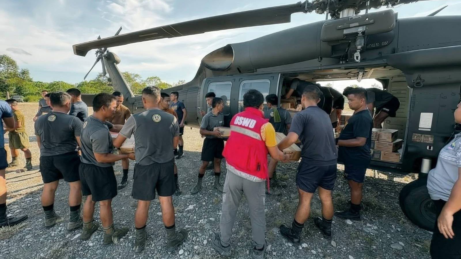 AFP、ミンダナオ地震救援に注力 治安維持と主権防衛も継続
