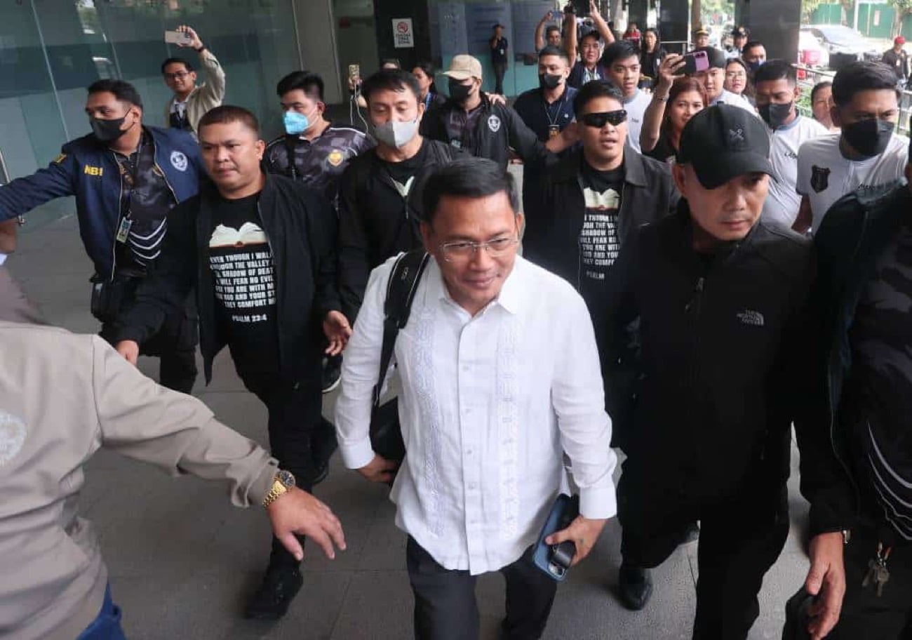 元議員の「マレタ・ボーイズ」10人、偽証罪で保釈金不払いのため逮捕
