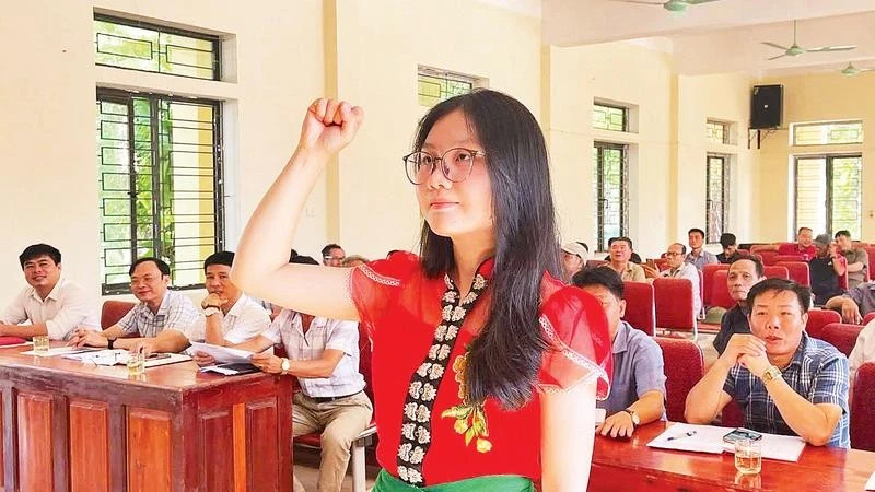 ベトナム国境地域、党員育成に注力:地域活性化と組織強化の両立