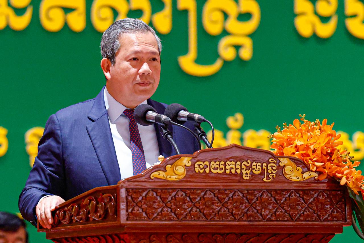PM Hun Manet Urges Students to Strengthen Competencies for Real-World Competition