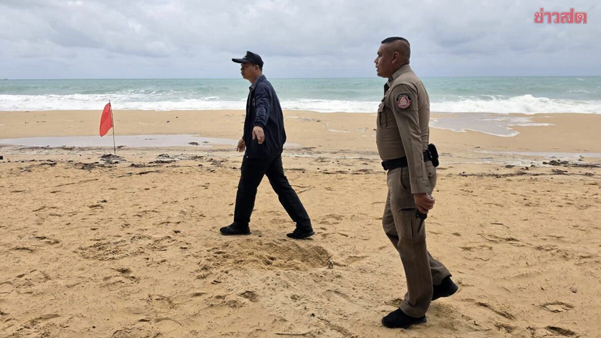プーケットの海岸で警察官が溺死か、赤旗無視し高波に飲まれる