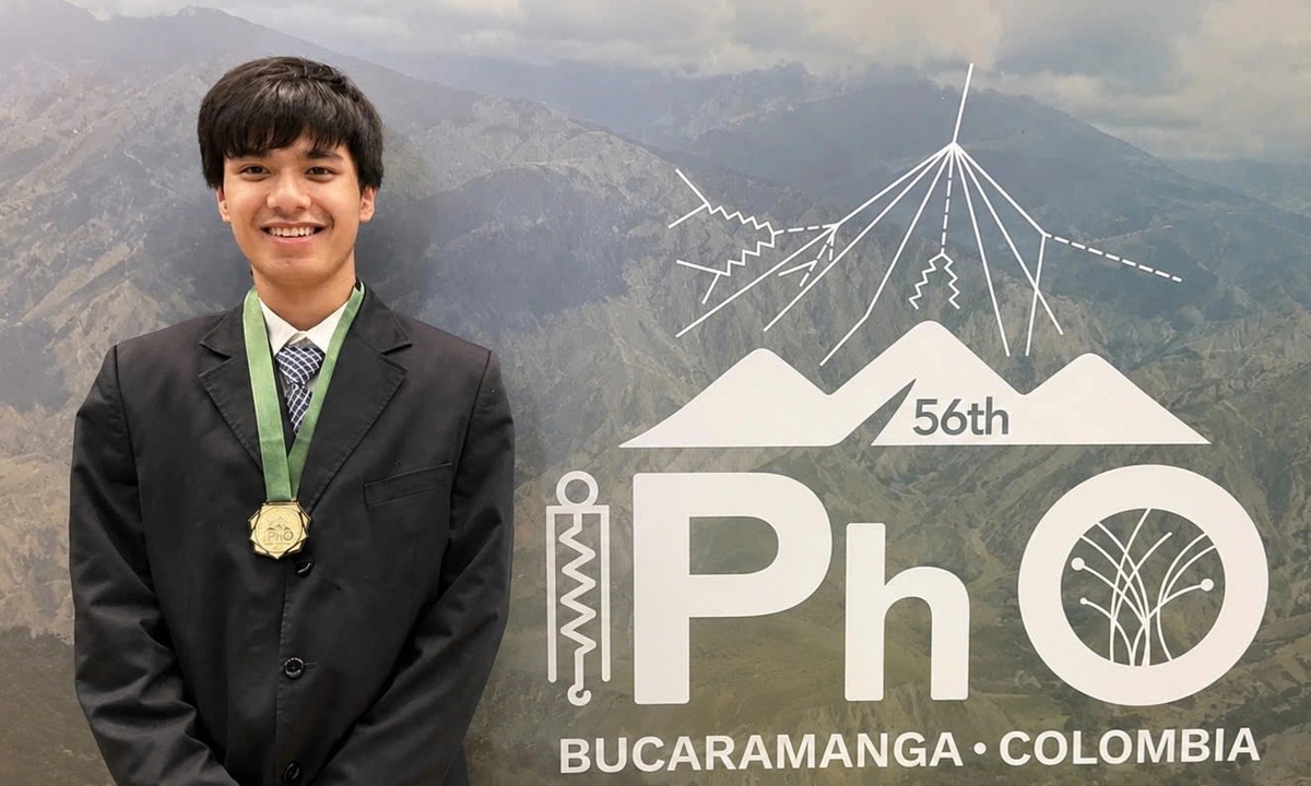 Vietnamese Teen Aces Physics Test That Stumps China's Olympians