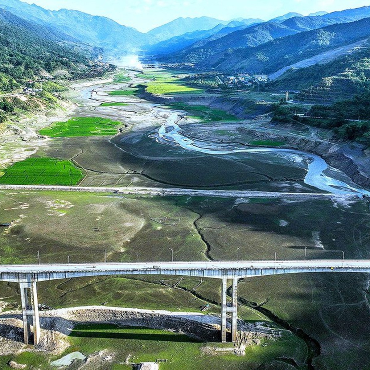 El Niño Intensifies, Posing Severe Water Scarcity and Heat Risks for Vietnam