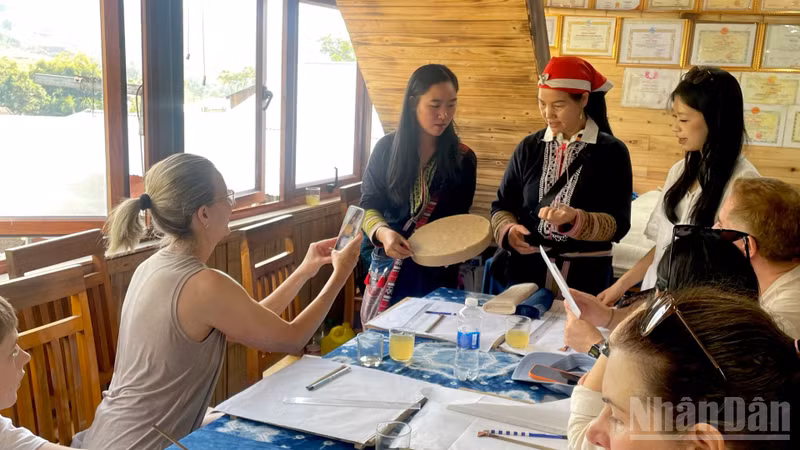 Vietnam's Ta Van Revitalizes Community Tourism Through Traditional Craft Experiences