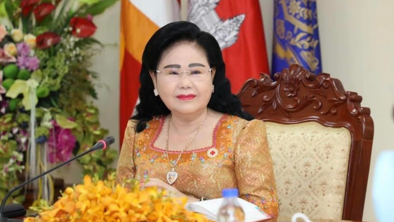 PM Hun Manet Honors Mother's Day: 'Mothers are Living Buddhas'