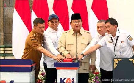 Prabowo Urges KAI to Serve Small Cities, Not Just Chase High-Speed Trains