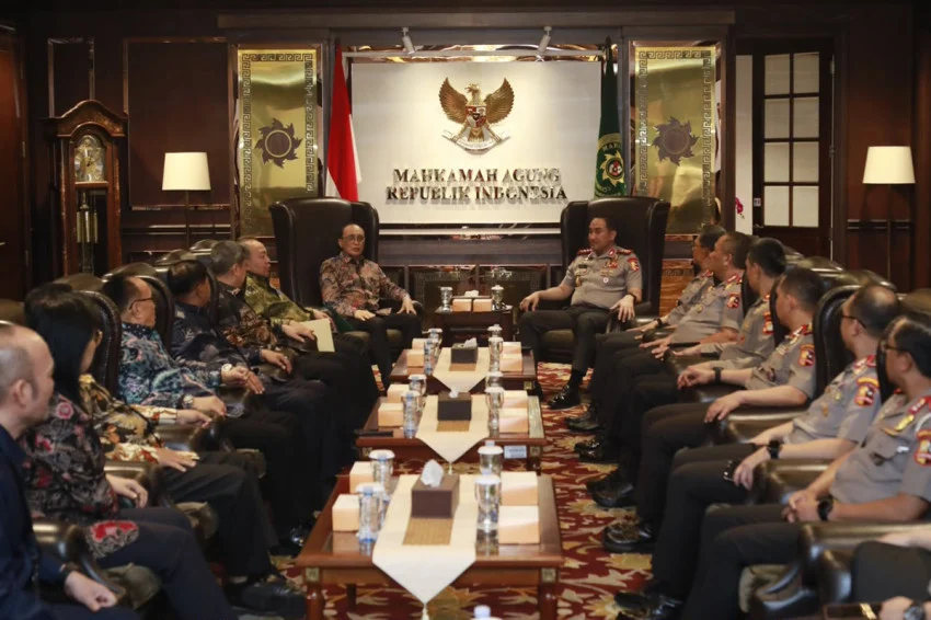 Indonesian National Police Chief Visits Supreme Court, Strengthens Legal Enforcement Cooperation