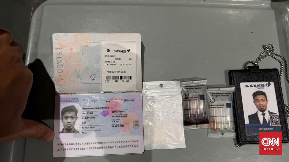 Malaysian Pilot Admits to Two Drug Smuggling Trips to Indonesia, Paid Equivalent of $220 Million Rupiah