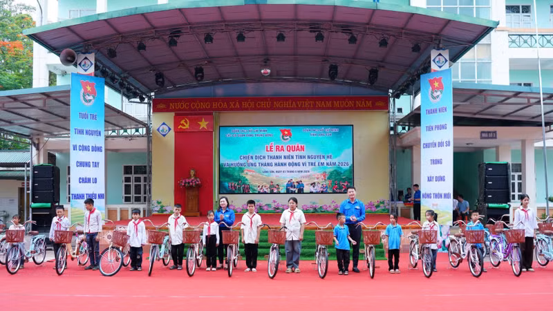 Lang Son Launches 2026 Summer Youth Volunteer Campaign, Embraces Month of Action for Children