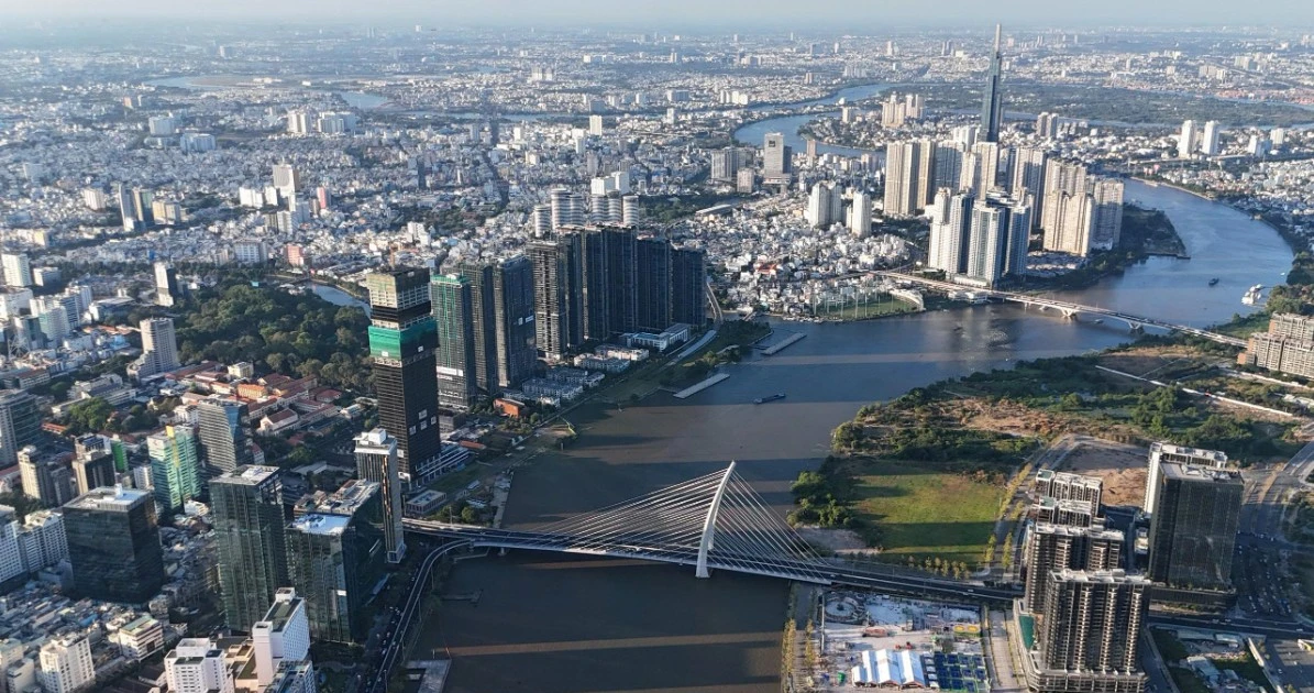 ベトナム、政治的安定と経済成長で国際的地位向上へ