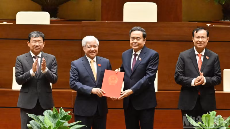 Vietnam National Assembly Establishes Friendship Parliamentarians Group to Boost International Ties