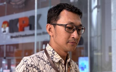 KPK Seizes Cash from Former Immigration Deputy Minister's Office Amid Foreigner Permit Bribery Allegations