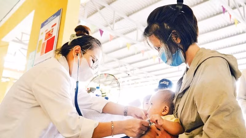 Vietnam Accelerates Free Health Check-ups to Boost Public Health