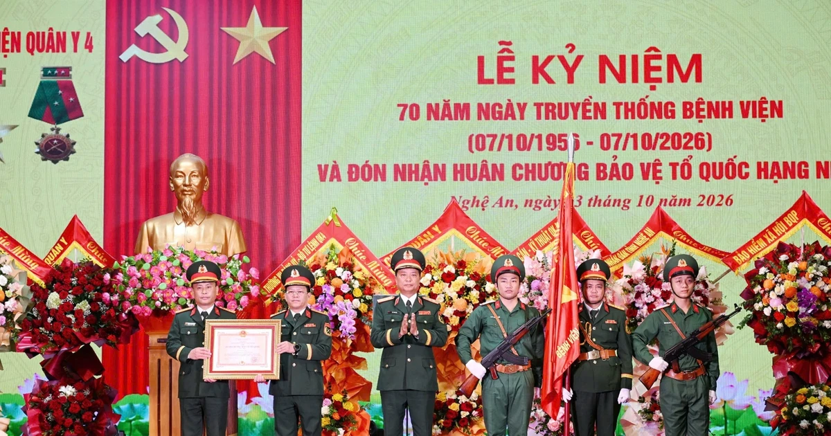 Vietnam's Military Hospital 4 Receives National Defense Order First Class