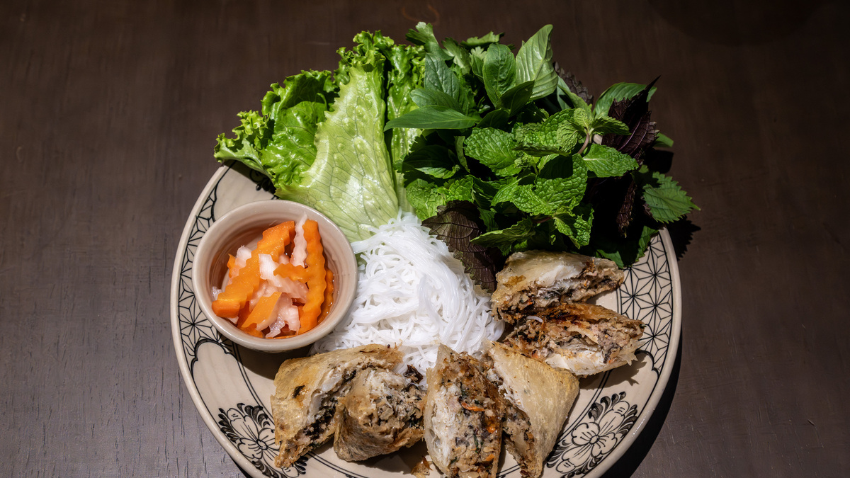Michelin-Honored Hanoi Restaurant 'Mammom' Celebrates Home-Style Vietnamese Cooking