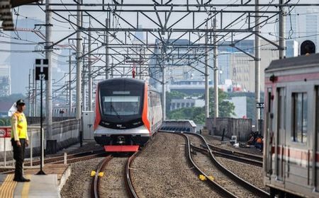 Bogor Commuter Line Service Returns to Normal at Jakarta Kota Station After Derailment