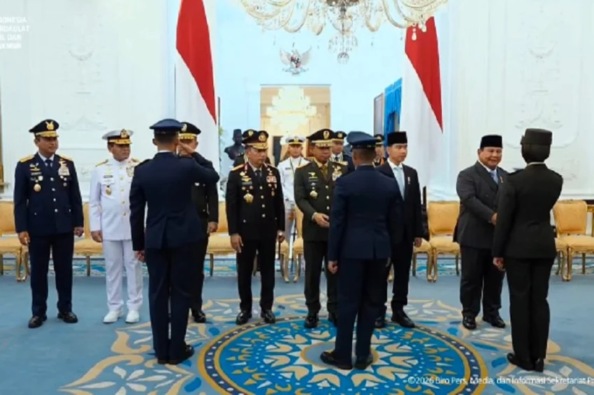 Prabowo Urges TNI-Police Professionalism, Cautions Against 'Narrow Corps Loyalty'