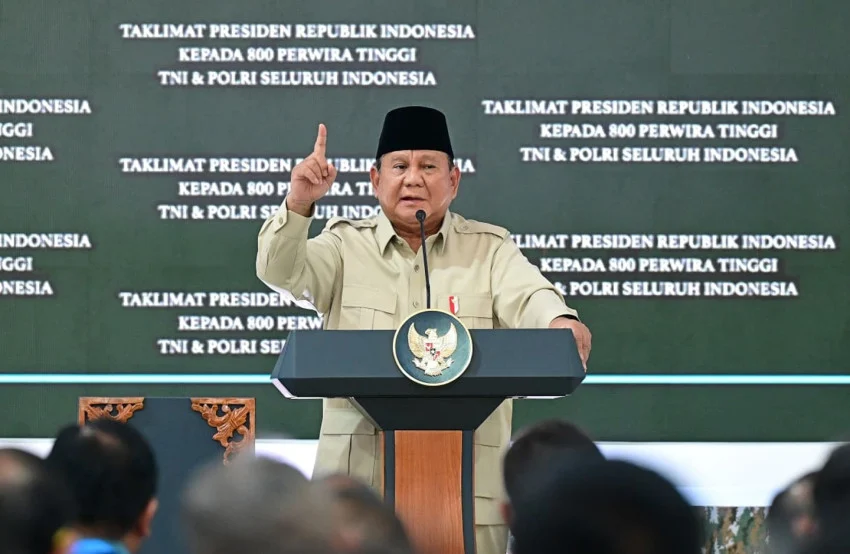 Prabowo Meets 800 TNI-Police Generals, Discusses Defense and Security