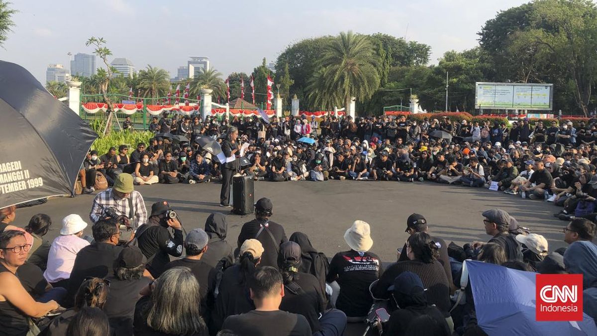 インドネシア人権省の「人権活動家認定」計画に批判殺到、政府の介入を懸念