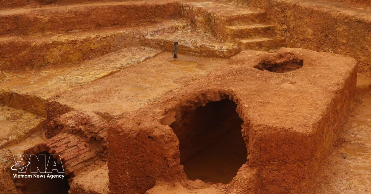 Two Ancient Brick Tombs from 4th-6th Centuries Discovered in Nghe An