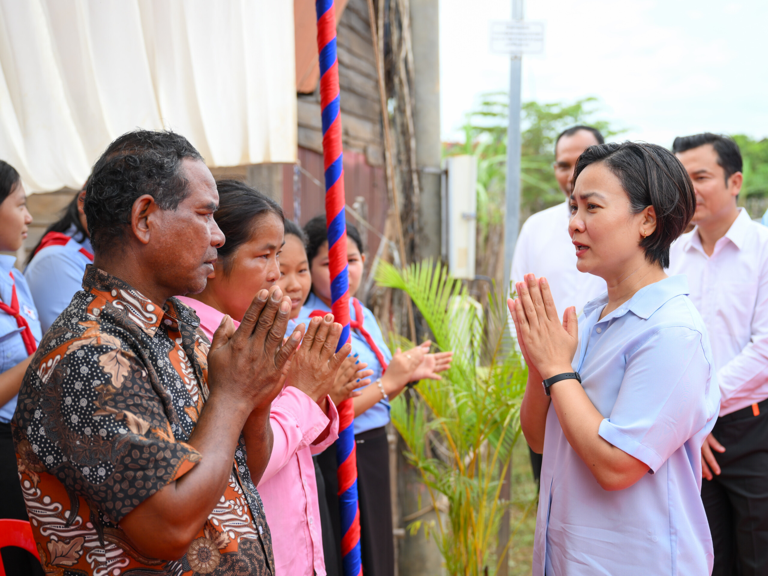 Cambodia's Central Bank Governor Visits Provincial Infrastructure Project
