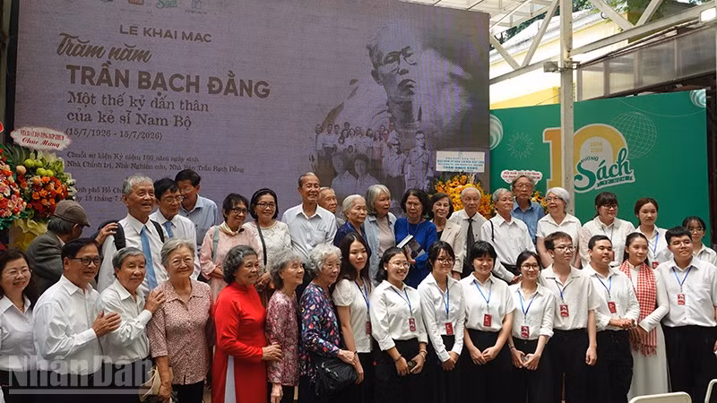Event Honors Vietnamese Intellectual Trần Bạch Đằng