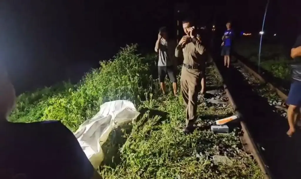 Man Dies After Being Struck by Chiang Mai-Bangkok Express Train in Lampang