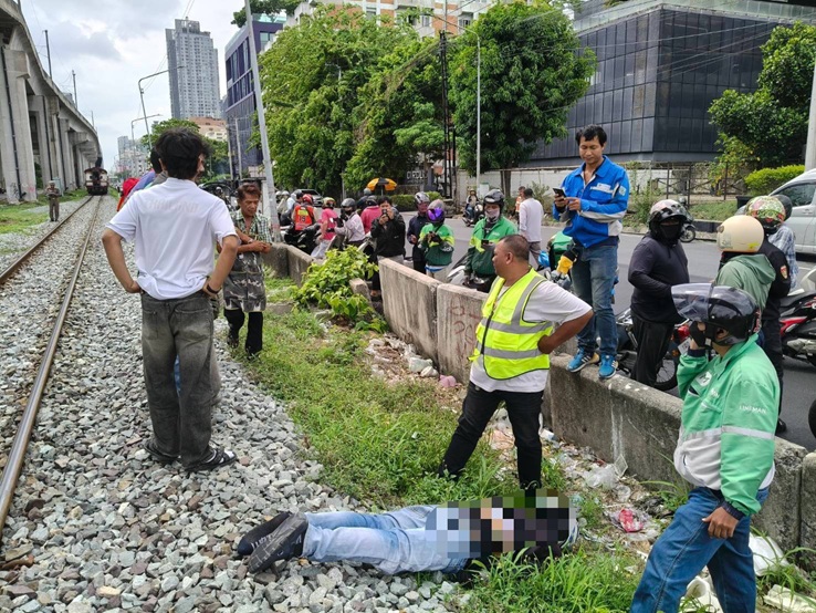 タイ国鉄、列車接触事故について声明:バリアを越えた侵入が原因と断定