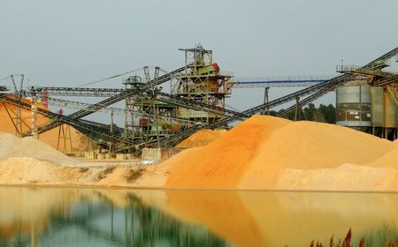 G7 Warns Against China's Mineral Export Restrictions
