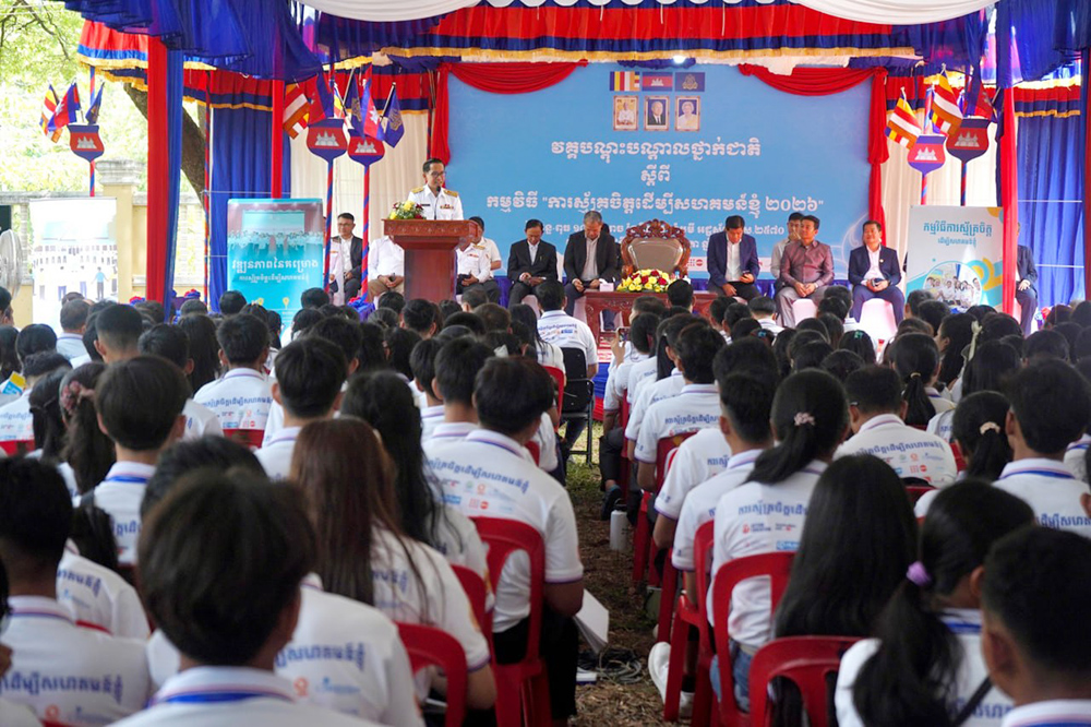 Ministry of Education Official: Volunteering is Not for the Unemployed, but a Noble Contribution to Society