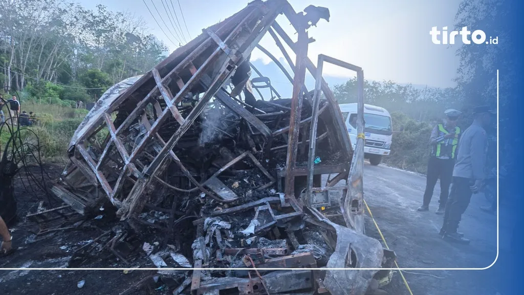 16 Dead in Sumatra Bus Tragedy: Families Demand Thorough Police Investigation