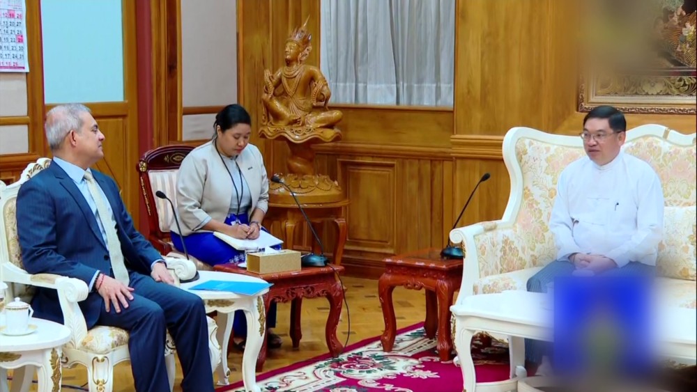 VP U Nyo Saw receives ASG/DERC of UNOCHA