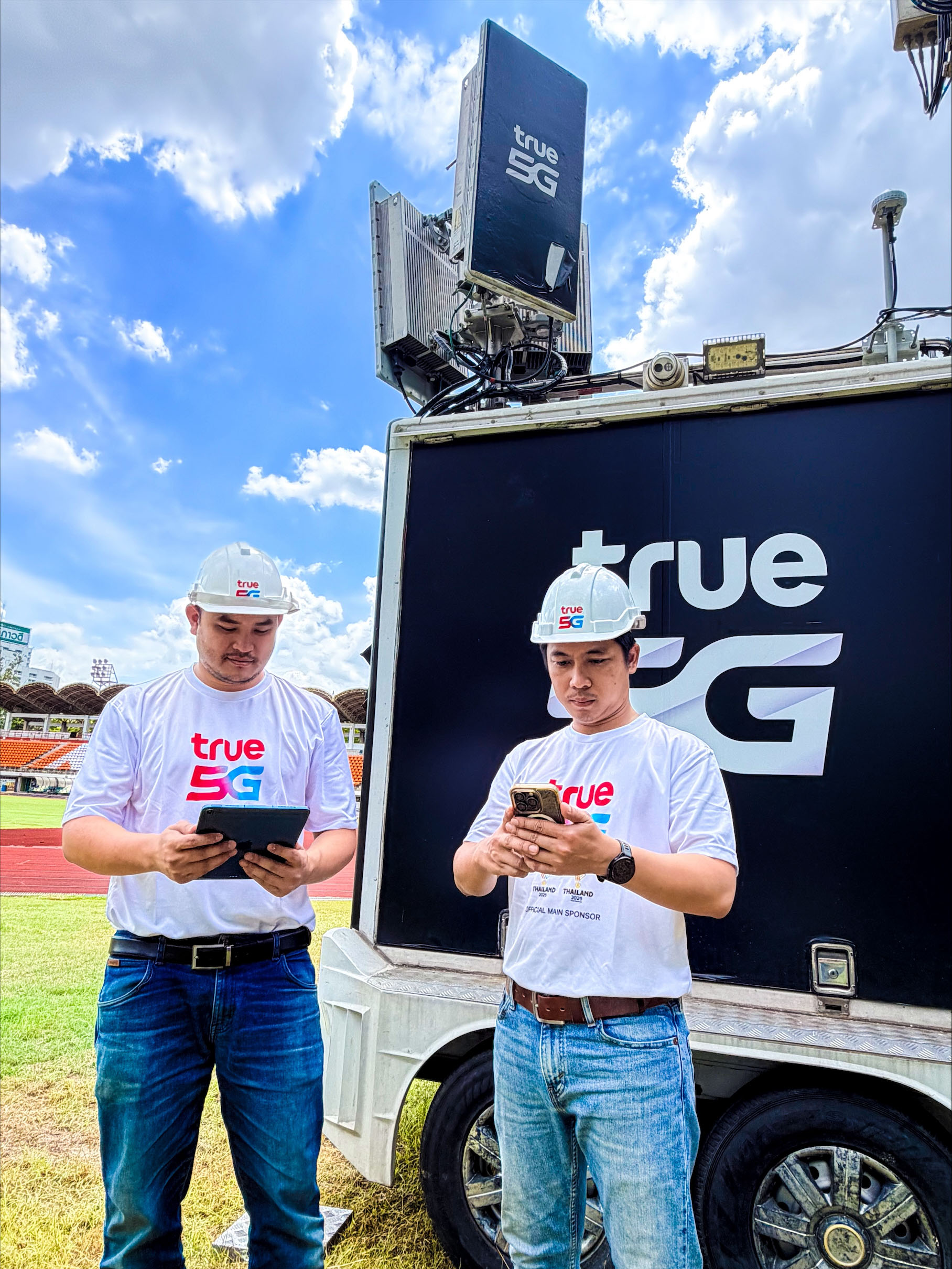 True 5G Enhances Kasetsart University's Freshy Day & Night 2026