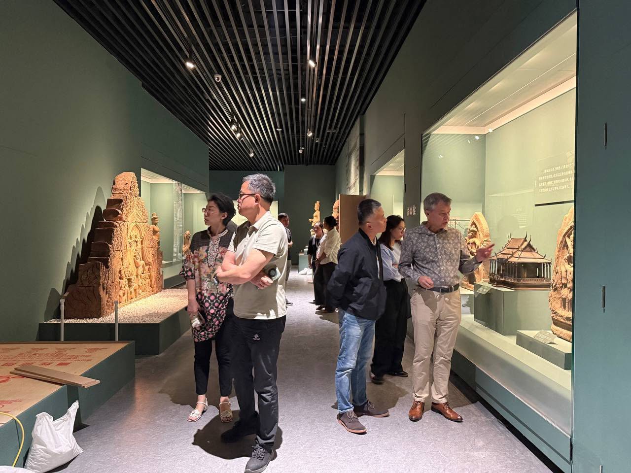 Cambodia Showcases 136 Ancient Khmer Artifacts in China to Foster Cultural Exchange