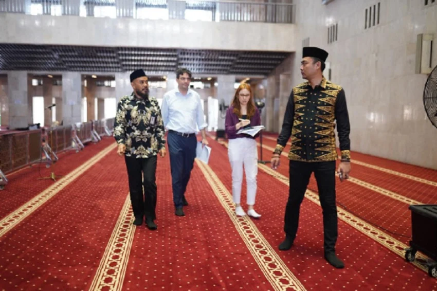 ドイツ大統領、インドネシアのイスティクラル・モスク訪問、宗教外交を強化