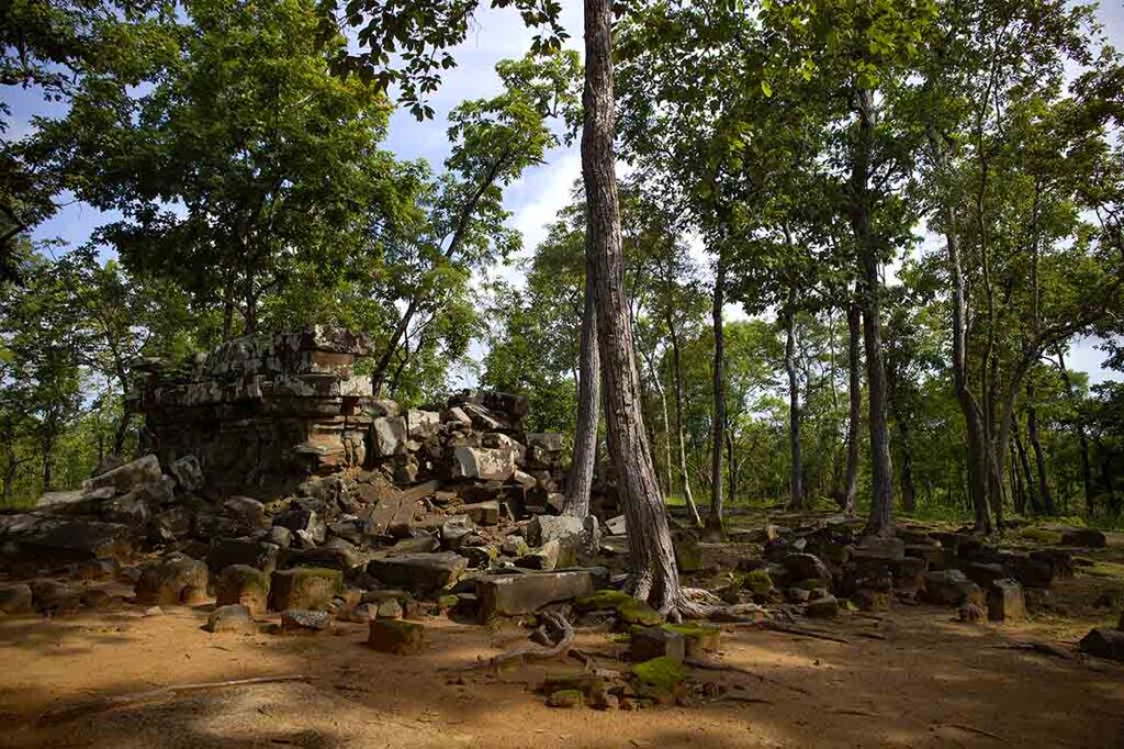 Cambodia Demands Return of Cultural Artifacts Suspected Looted by Thai Soldiers During War