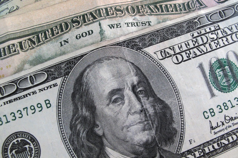 Philippines' Gross Foreign Reserves Rise to $104.8 Billion in August