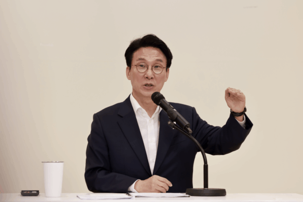 韓国、新首相にハン・ソンソク氏起用 - 与党代表選巡り党内駆け引き激化