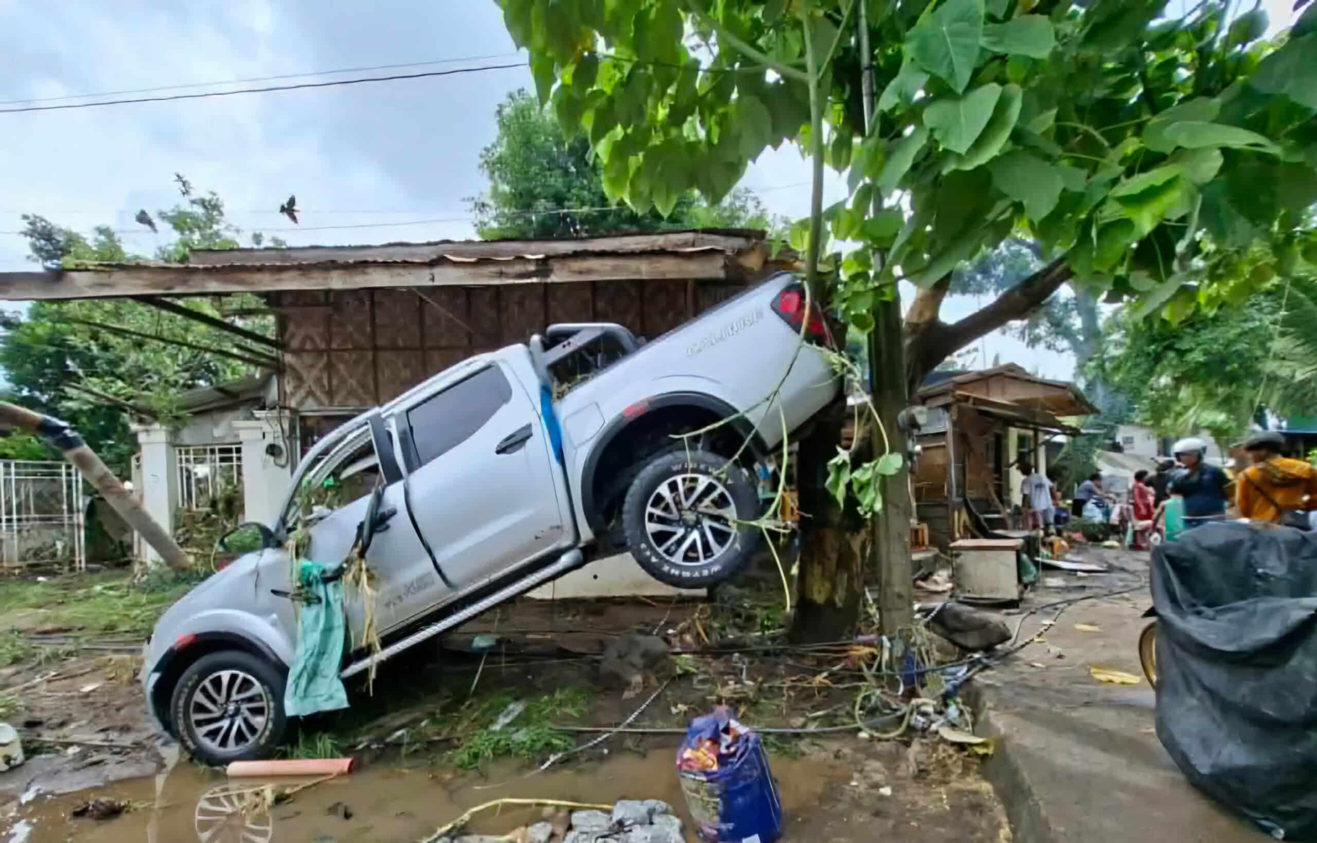 ダバオ市で豪雨、1人死亡1200人避難