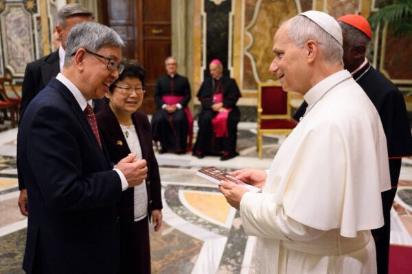 台湾とバチカンの関係深化、中国との協定下でも