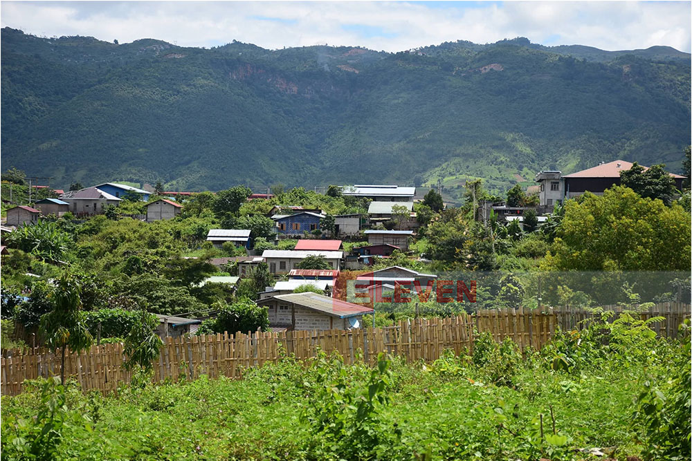 Houses in Ayethaya Industrial Zone expansion area in Taunggyi Township declared encroached, first warning notice posted